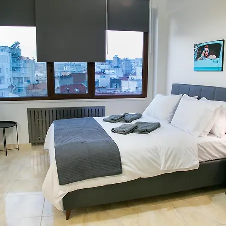 Daire Mikel Angelo Hall Serez