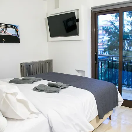 דירה Mikel Angelo Hall *