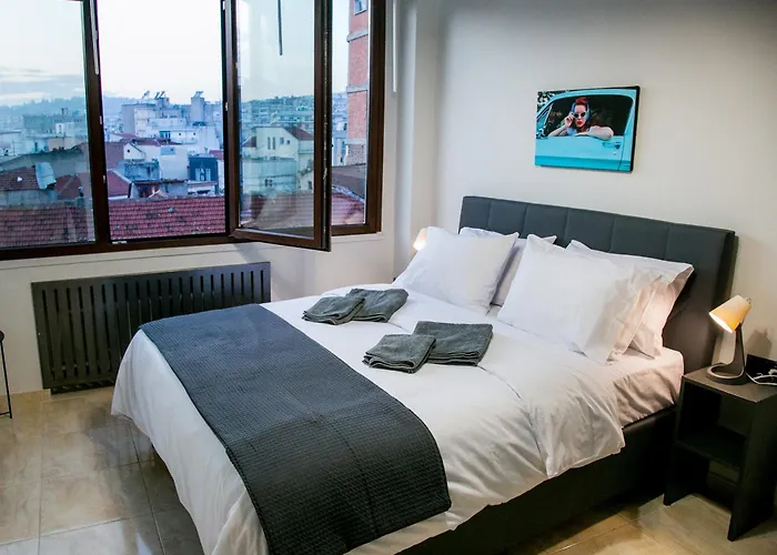 Mikel Angelo Hall Apartamento *