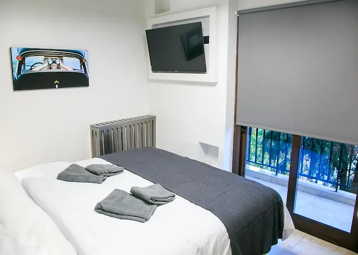 Mikel Angelo Hall Apartamento